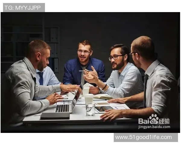 深圳攀岩队团队协作引发热议背后的争议与思考 深圳攀岩队团队协作引发热议背后的争议与思考