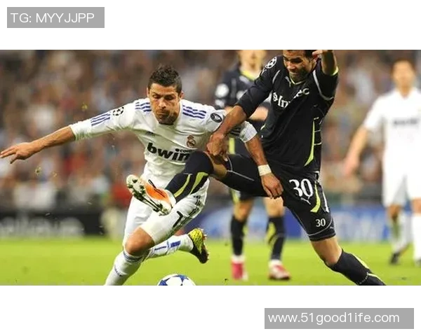 足球明星动画形象对比解析展现不同风格与个性的魅力